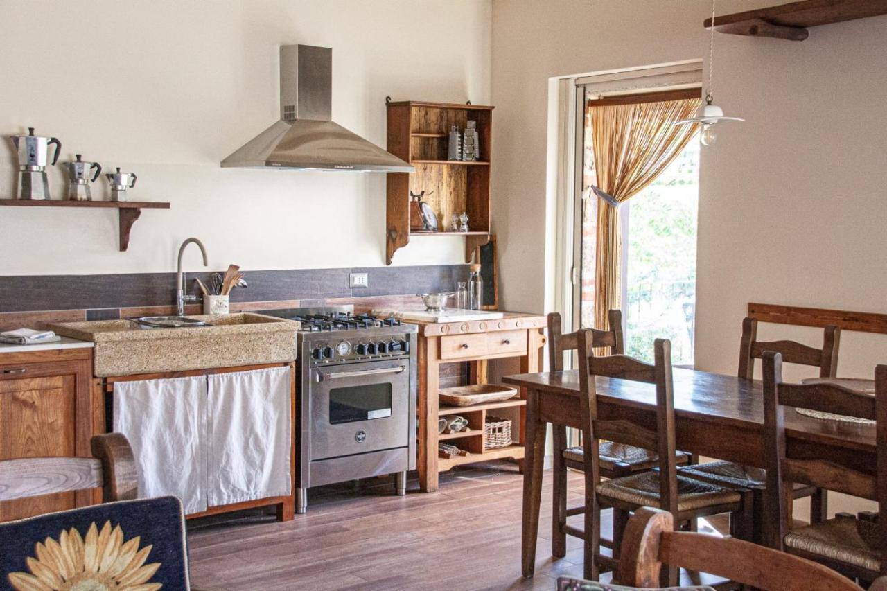 La Gufaia - Holiday House With Private Pool Near Florence 卡尔米尼亚诺 外观 照片
